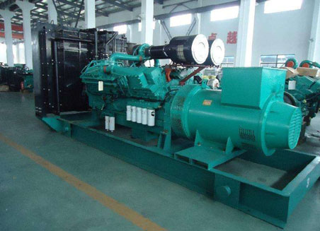 临城800kw康明斯柴油发电机组图片 临城800kw康明斯柴油发电机组图片
